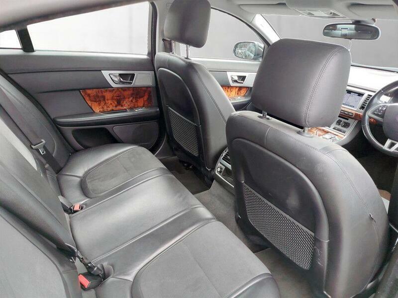 Jaguar XF V6 S Luxury Blue #21