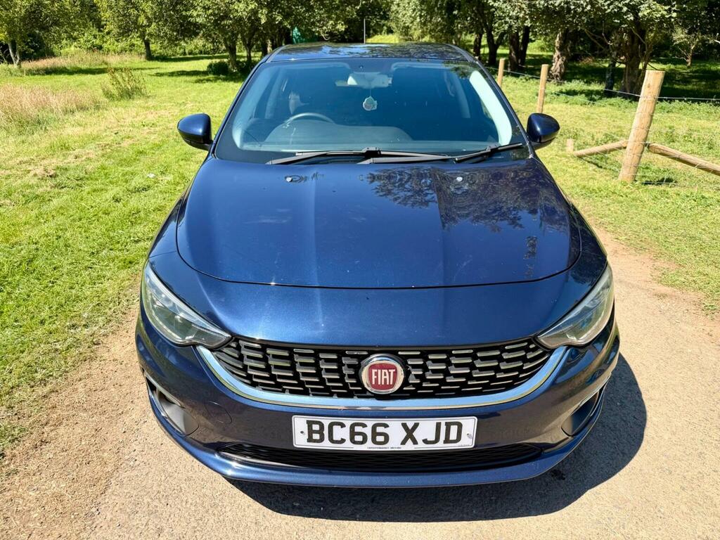 Fiat Tipo Easy Plus Black #22