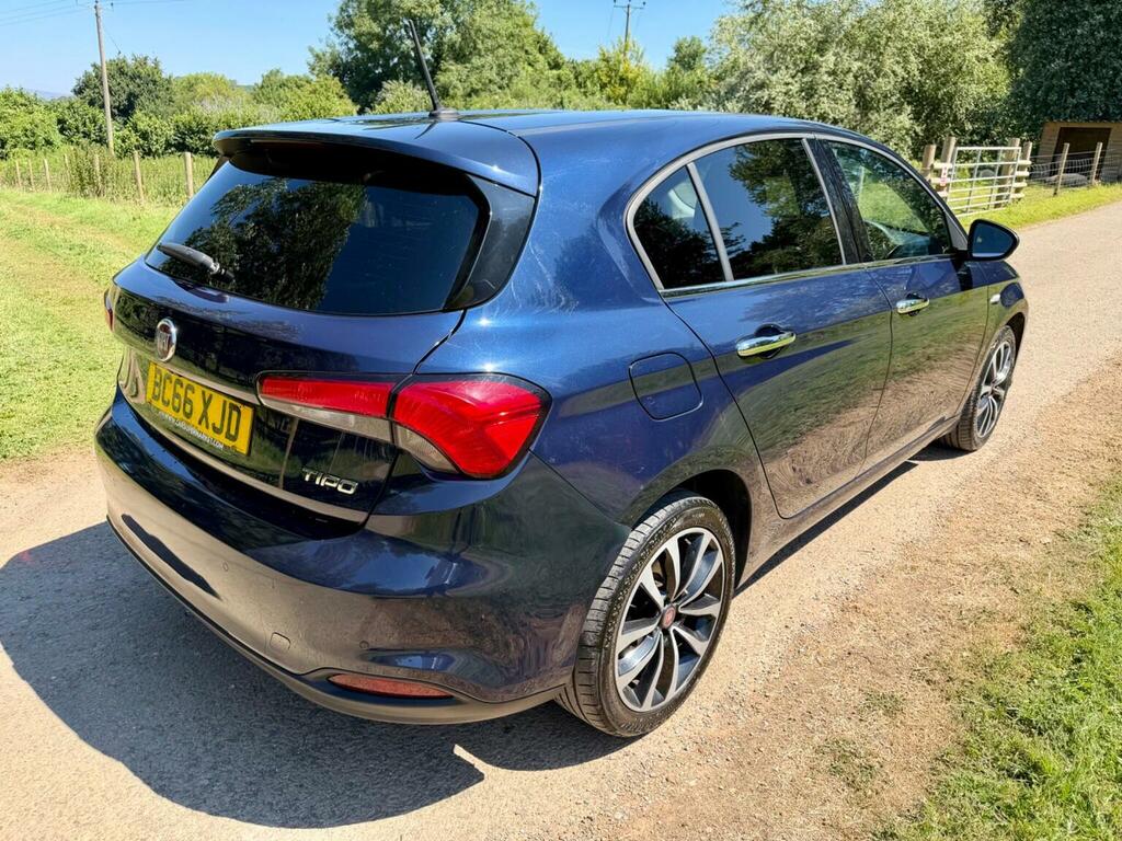 Fiat Tipo Easy Plus Black #7