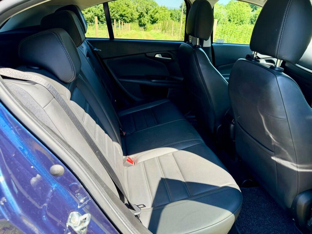 Fiat Tipo Easy Plus Black #25