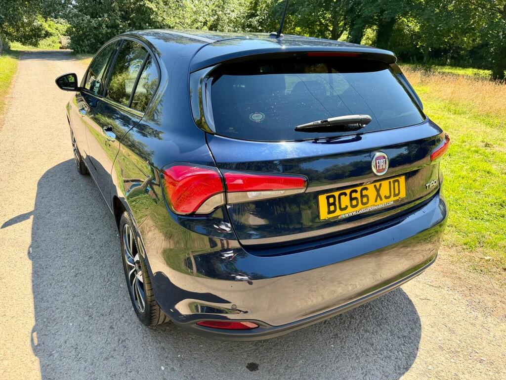 Fiat Tipo Easy Plus Black #12