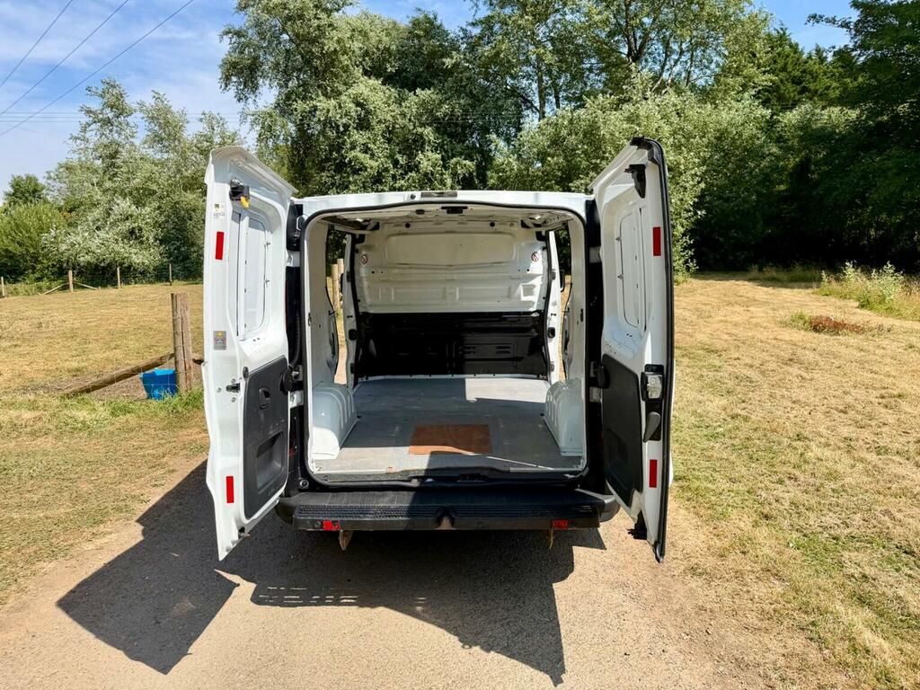 Vauxhall Vivaro 1.6 Cdti 2900 Biturbo Ecoflex Combi Van Double Cab Silver #37