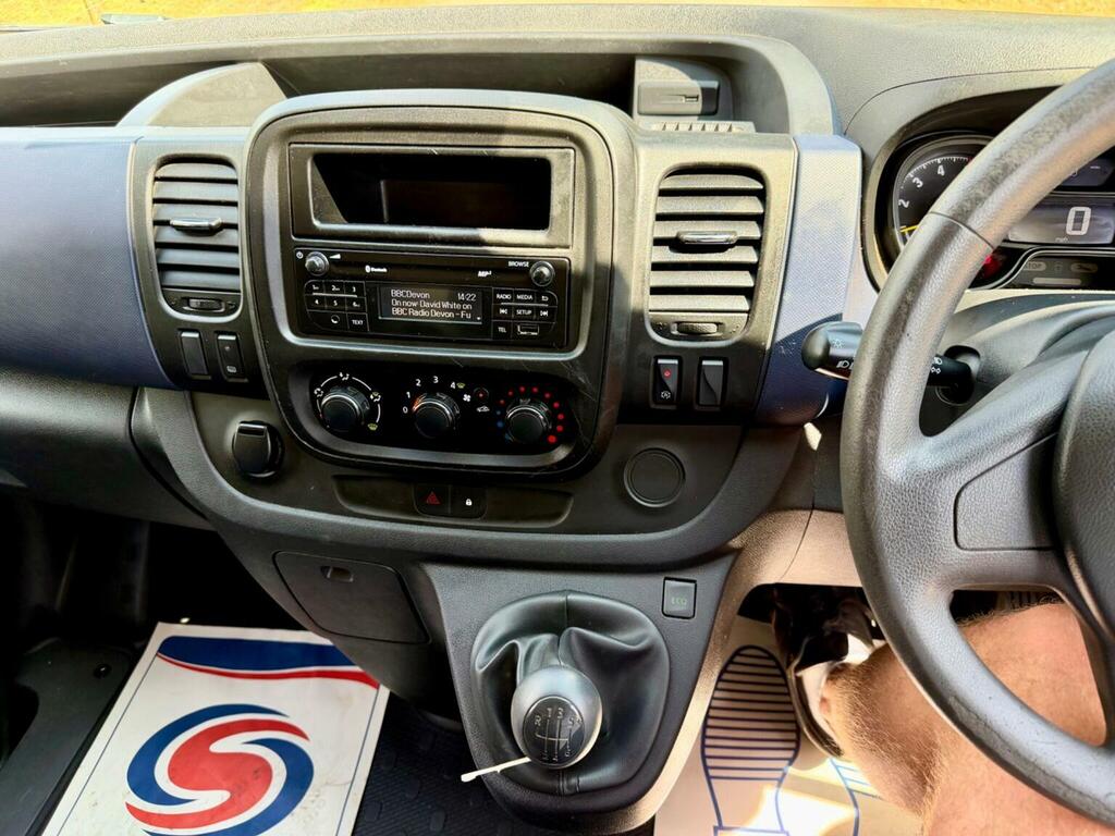 Vauxhall Vivaro 1.6 Cdti 2900 Biturbo Ecoflex Combi Van Double Cab Silver #28