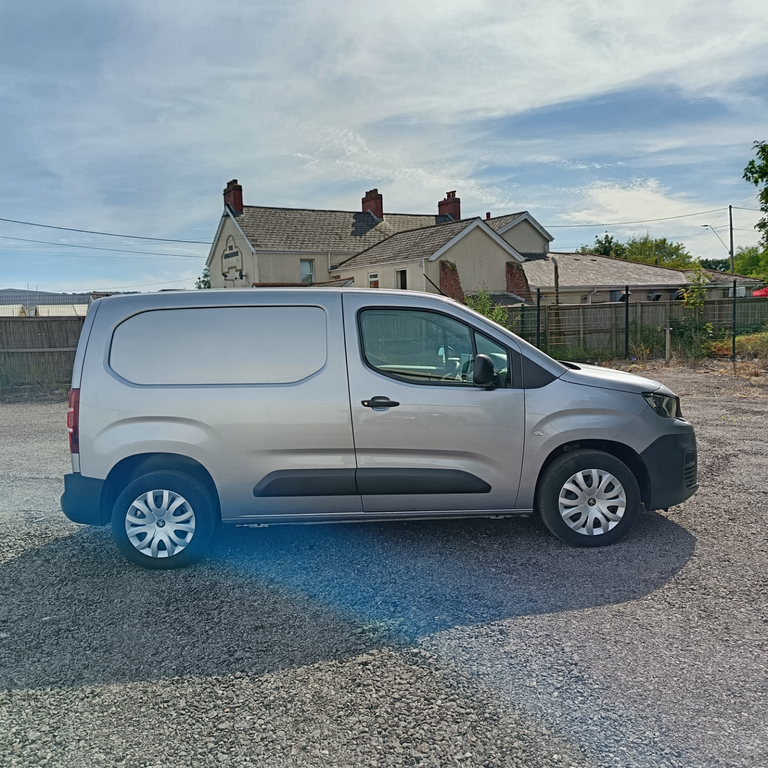 Peugeot Partner 650 1.6 Bluehdi 75 Bhp Professional Euro 6 White #8