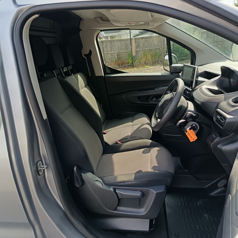Peugeot Partner 650 1.6 Bluehdi 75 Bhp Professional Euro 6 White #15