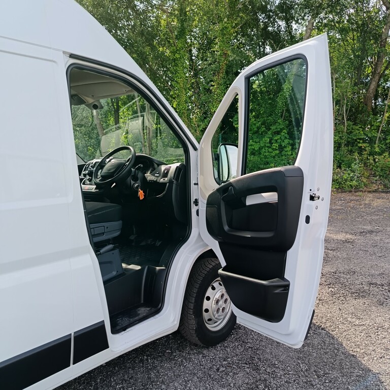 Peugeot Boxer Panel Van White #13