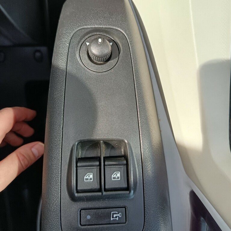 Peugeot Boxer Panel Van White #21
