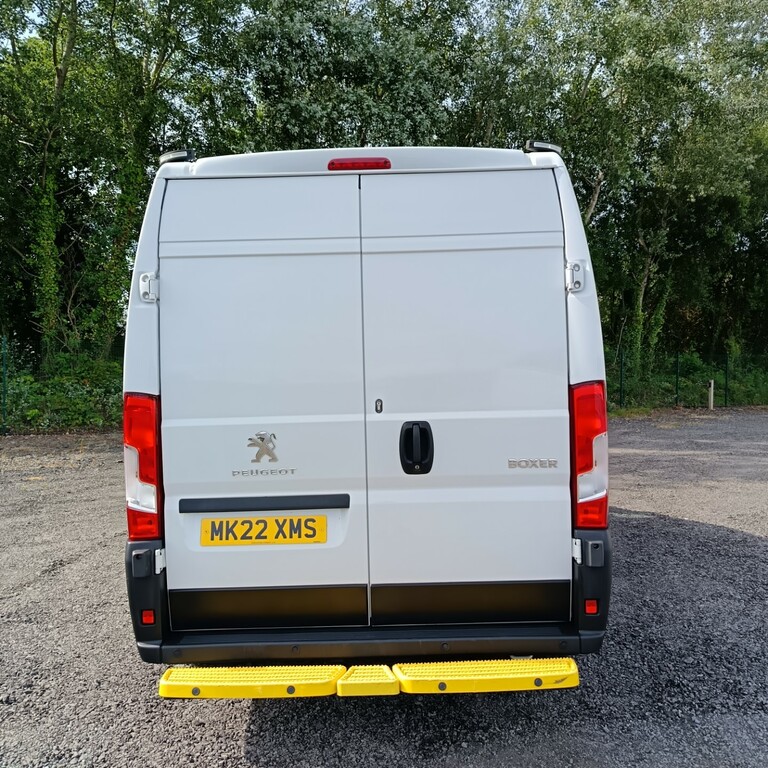 Peugeot Boxer Blue Hdi 335 L2h2 Professional Pv  #6