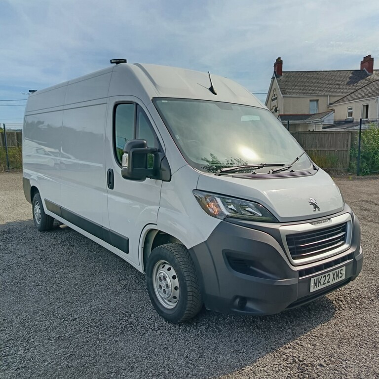 Peugeot Boxer Blue Hdi 335 L2h2 Professional Pv  #3