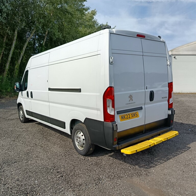 Peugeot Boxer Panel Van White #7