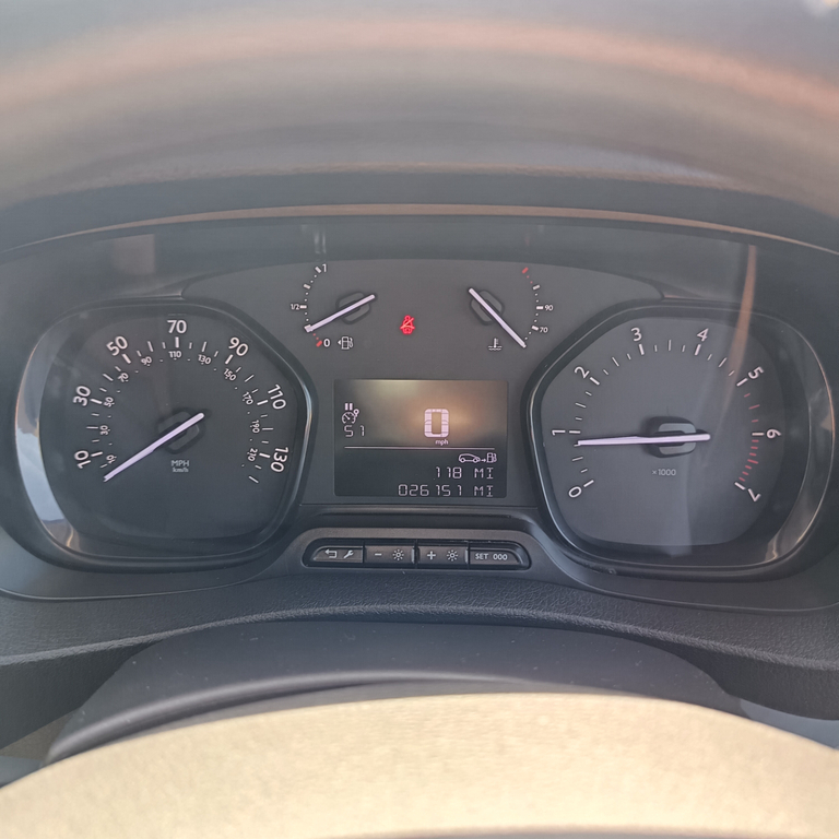 Vauxhall Vivaro 2.0 L2h1 3100 Dynamic Ss 121 Bhp Black #24