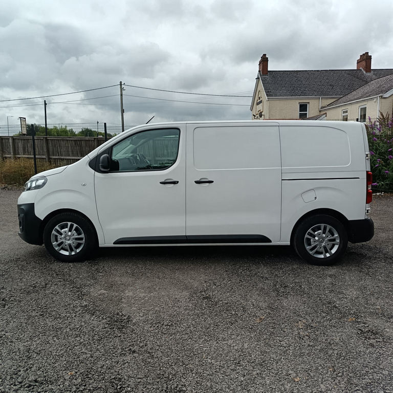 Vauxhall Vivaro L1h1 2700 Dynamic Ss #4