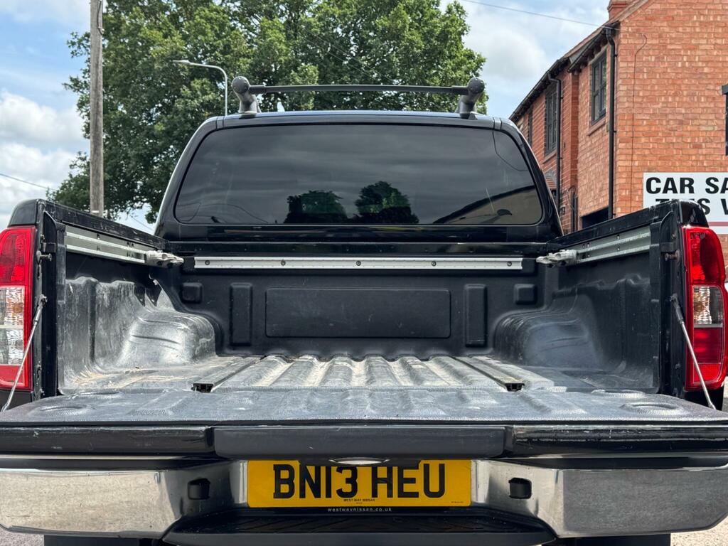 Nissan Navara 2.5 Dci Tekna 4Wd Euro 5 Black #6