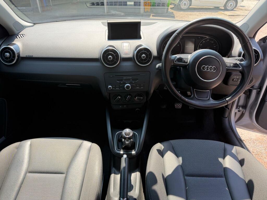 Audi A1 1.4 Tfsi Sport Sportback Euro 5 Ss Silver #4