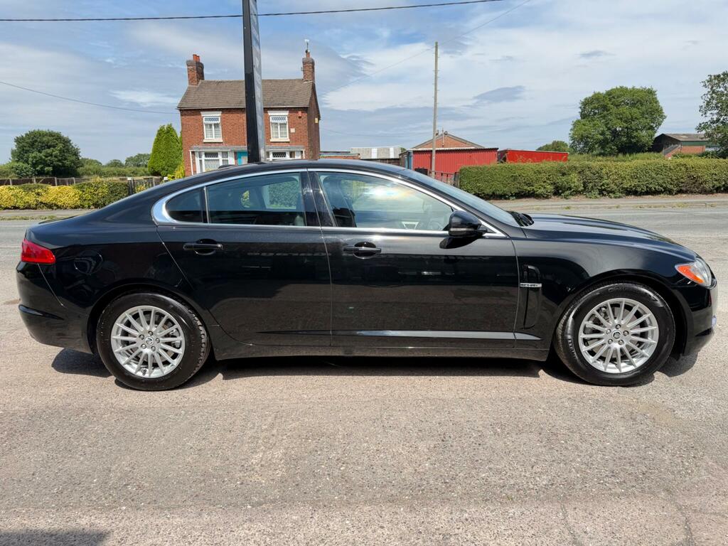 Jaguar XF Hatchback Blue #11