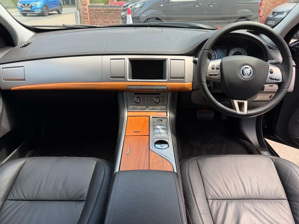 Jaguar XF Hatchback Blue #8