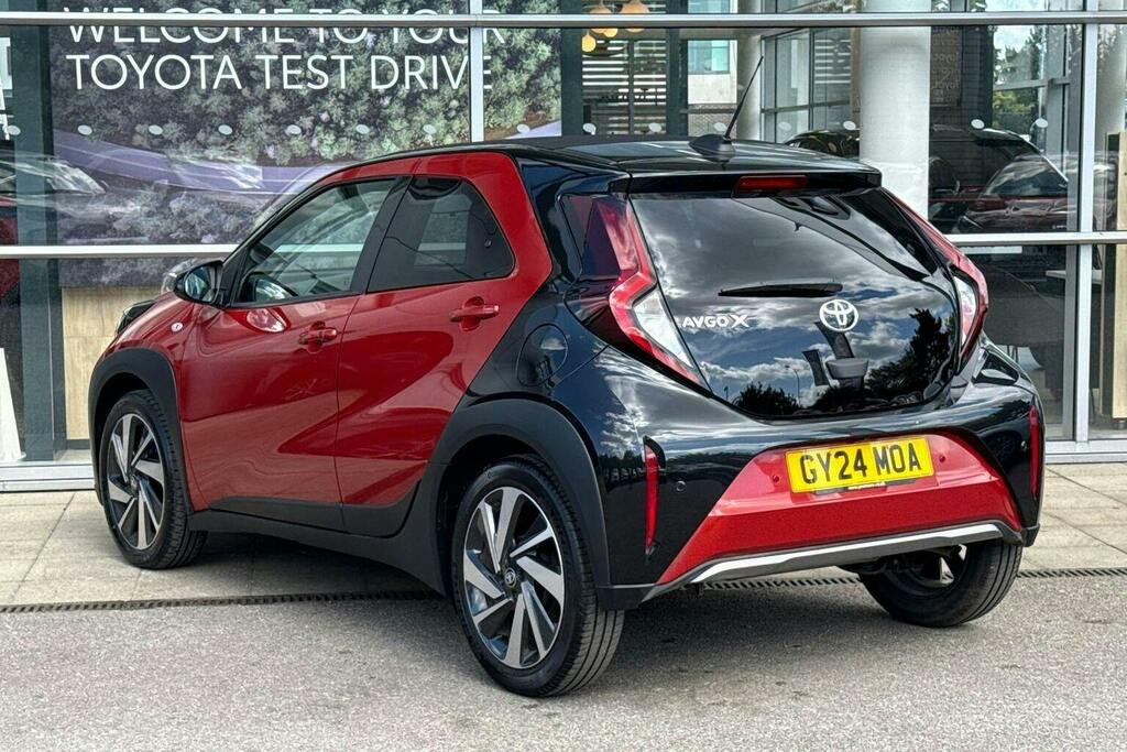 Toyota Aygo X 1.0 Vvt I Exclusive Hatchback GY24MOA Red #4