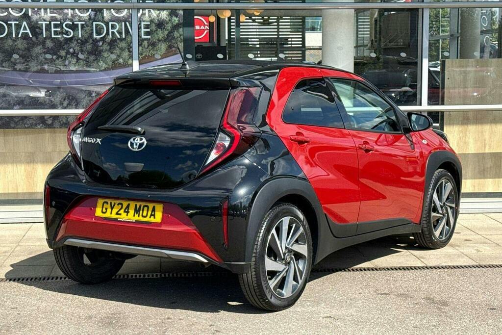 Toyota Aygo X 1.0 Vvt I Exclusive Hatchback GY24MOA Red #2