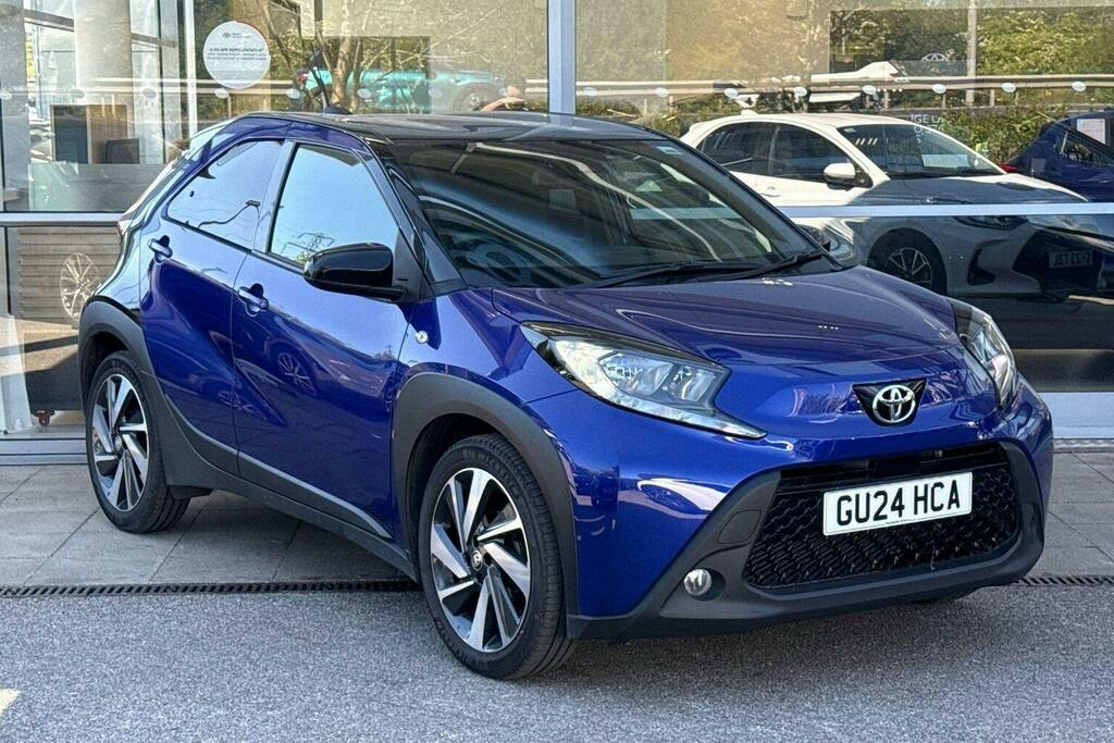 Toyota Aygo X 1.0 Vvt I Edge Hatchback Blue