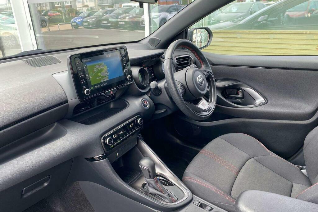 Toyota Yaris 1.5 Vvt H Gr Sport Hatchback Hybrid E C GU73WNL Black #5