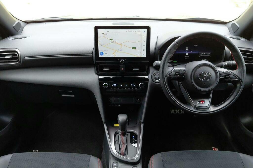 Toyota Yaris Cross 1.5 Vvt H Gr Sport Suv Hybrid E Cvt Grey #6