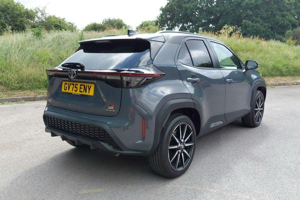 Toyota Yaris Cross 1.5 Vvt H Gr Sport Suv Hybrid E Cvt Grey #2