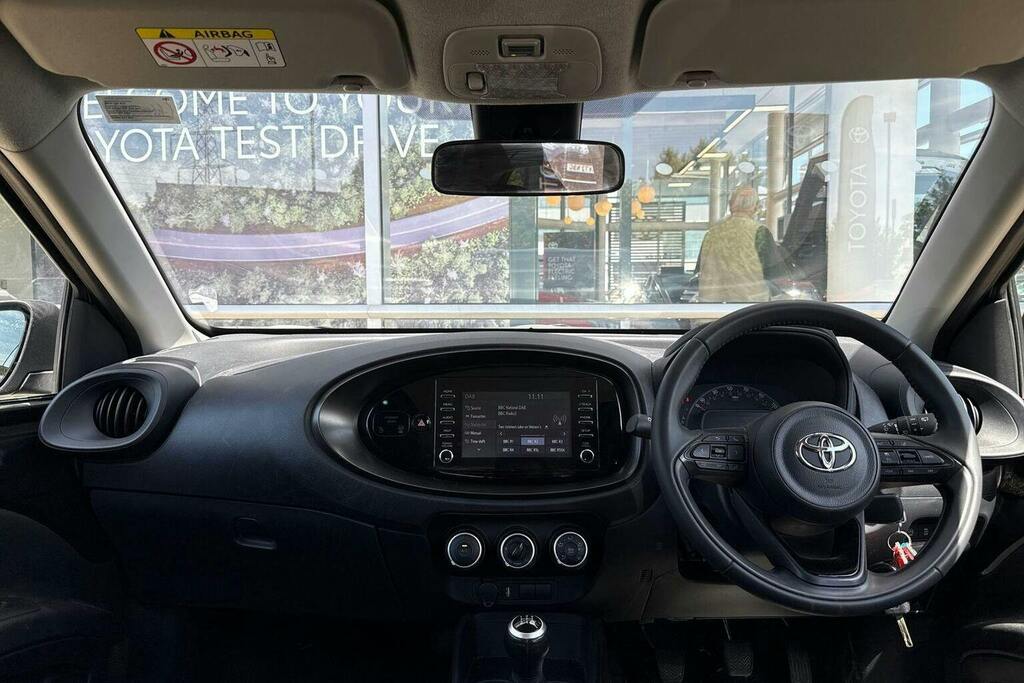 Toyota Aygo X 1.0 Vvt I Pure Hatchback GY23VWG Black #6