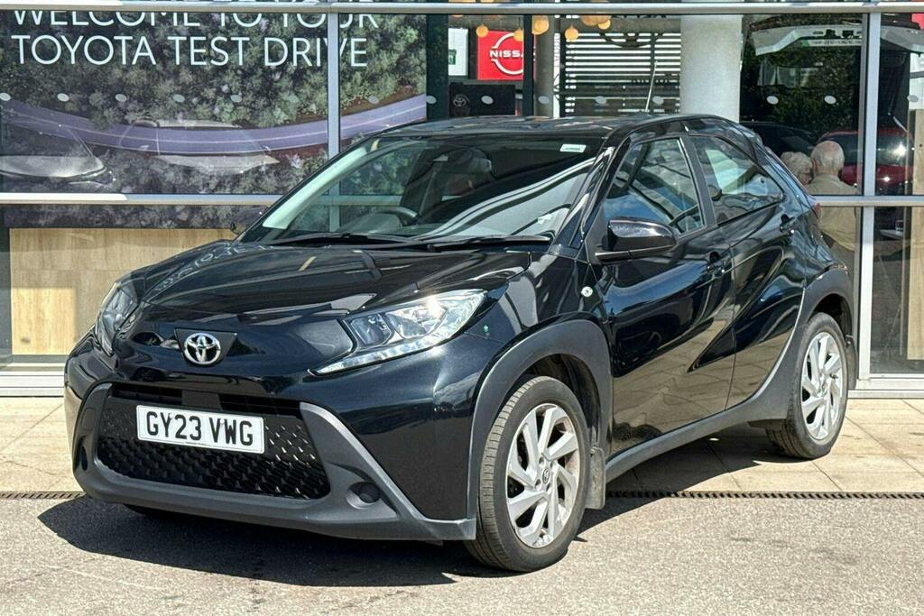 Toyota Aygo X 1.0 Vvt I Pure Hatchback GY23VWG Black #3