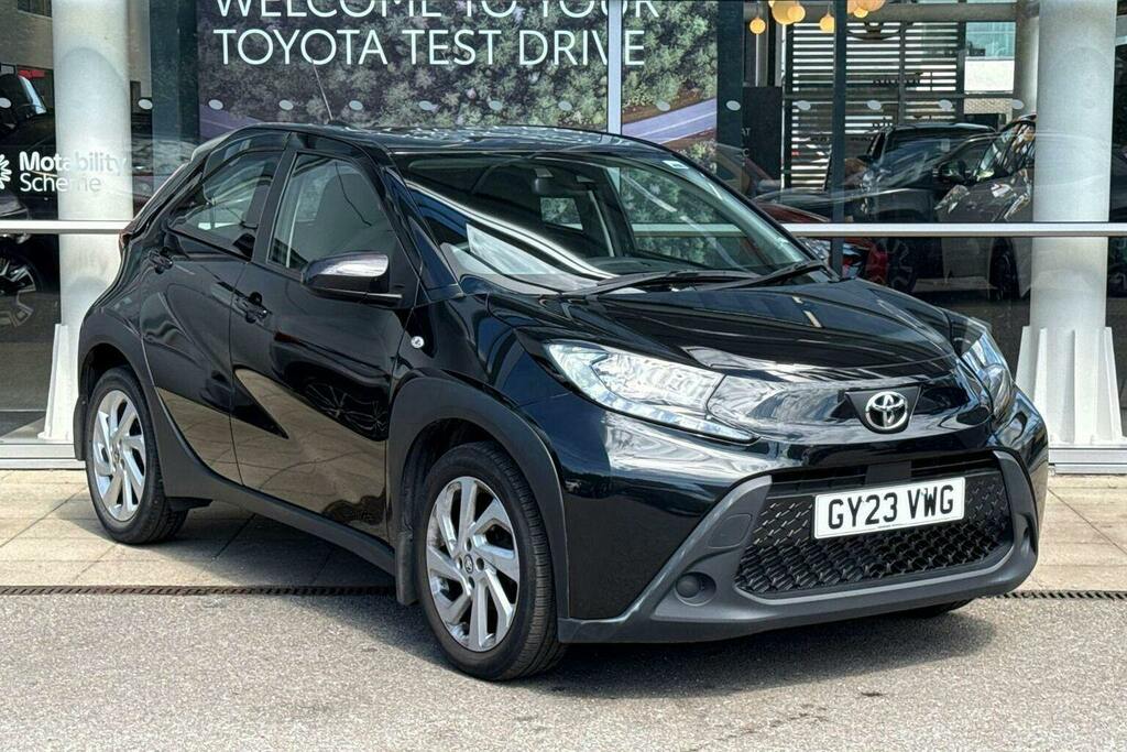 Toyota Aygo X 1.0 Vvt I Pure Hatchback GY23VWG Black