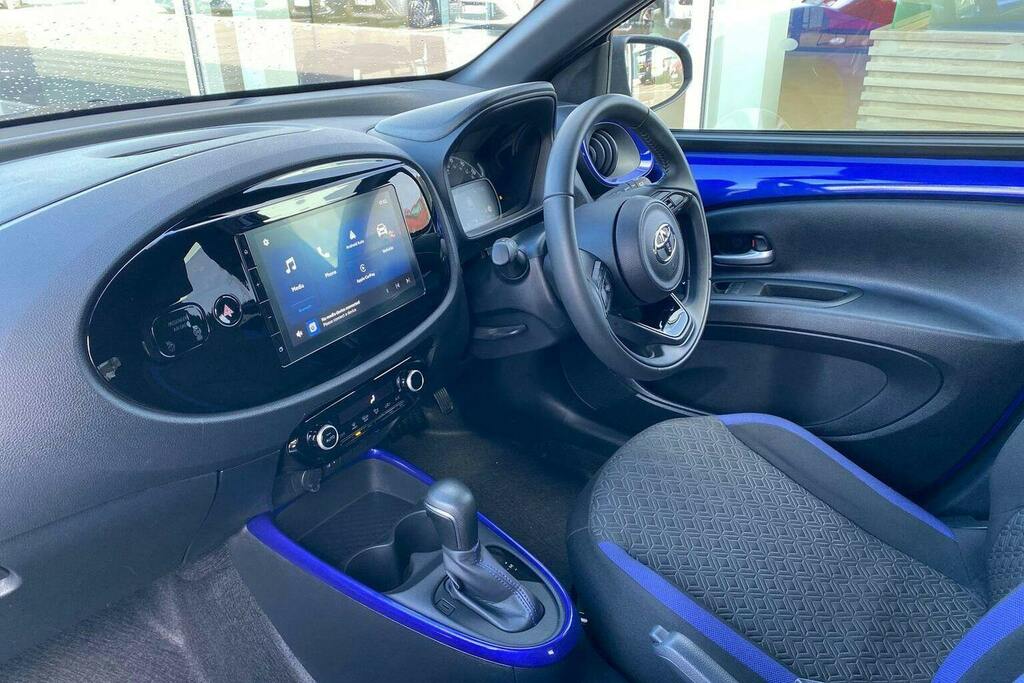 Toyota Aygo X 1.0 Vvt I Edge Hatchback X Shift YK25RDX Blue #5