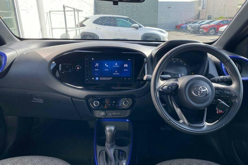 Toyota Aygo X 1.0 Vvt I Edge Hatchback X Shift YK25RDX Blue #6