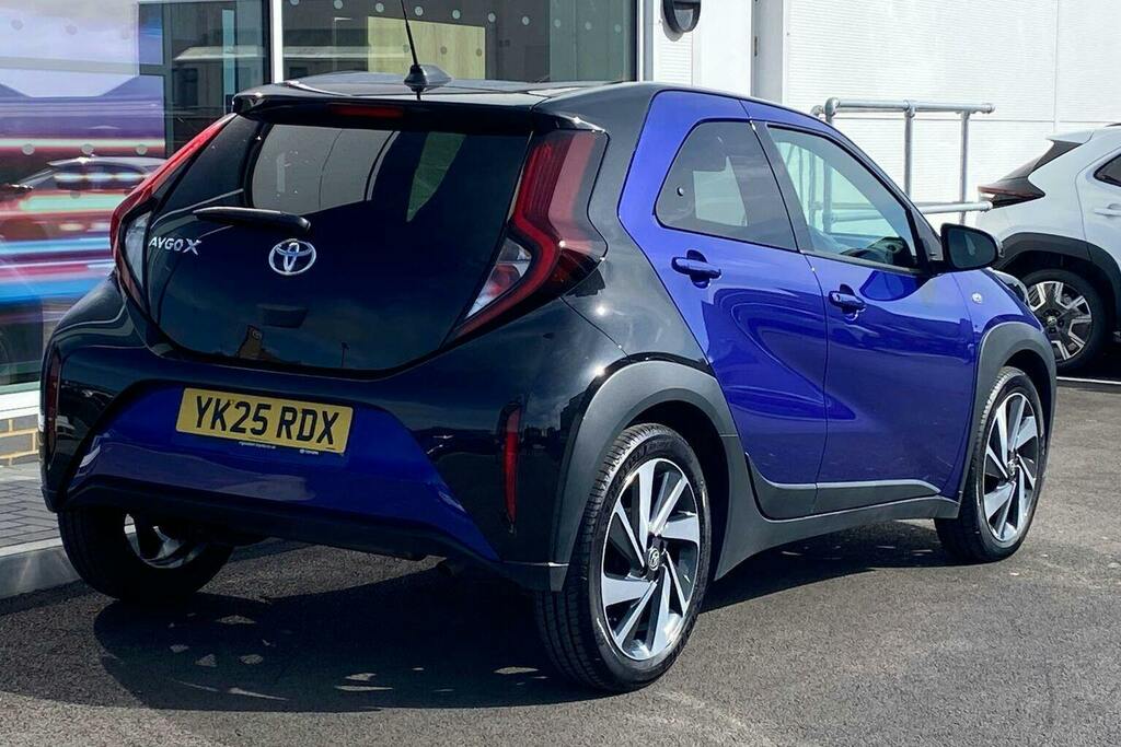 Toyota Aygo X 1.0 Vvt I Edge Hatchback X Shift YK25RDX Blue #2