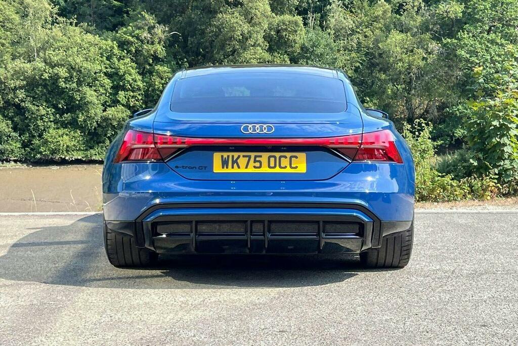 Audi E Tron GT 105Kwh Saloon Quattro WK75OCC Blue #4