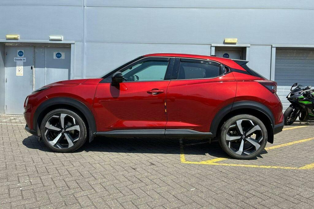 Nissan Juke 1.0 Dig T Tekna Suv RV24TPZ Red #6