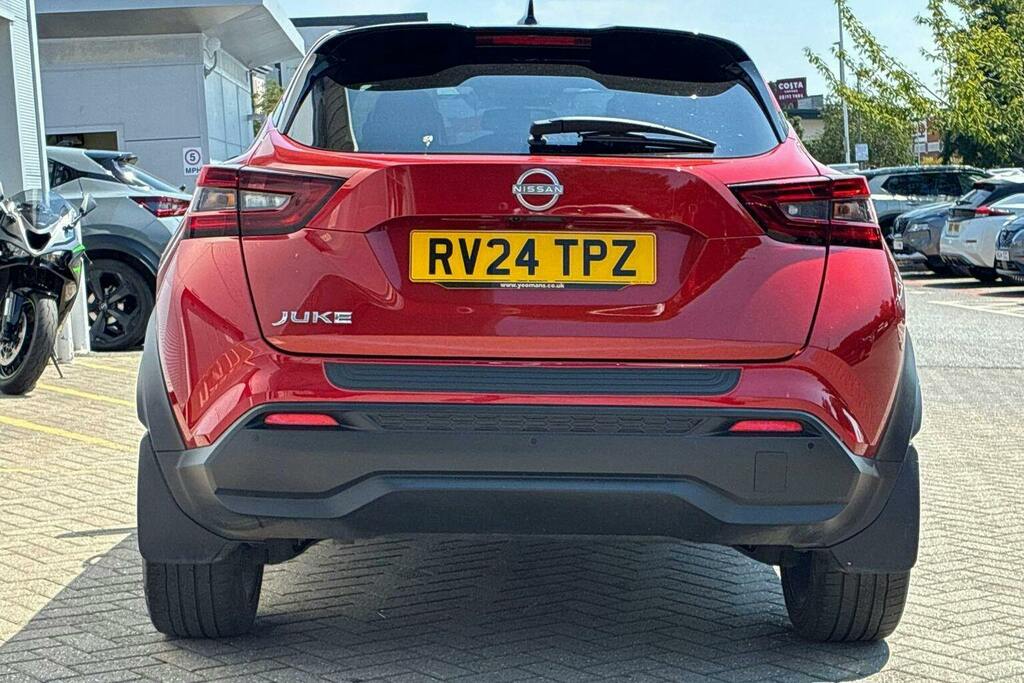 Nissan Juke 1.0 Dig T Tekna Suv RV24TPZ Red #4