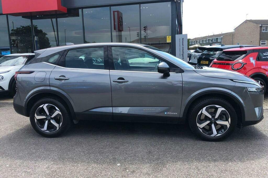 Nissan Qashqai 1.5 H E Power Acenta Premium Suv Hybrid DV24TZL Grey #2