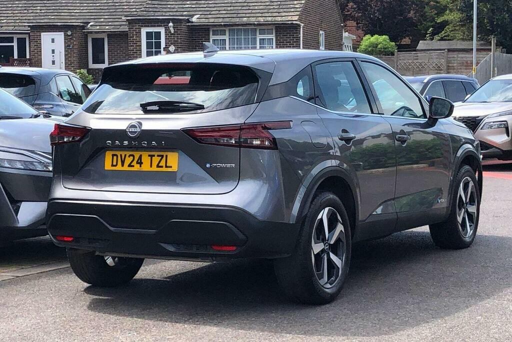Nissan Qashqai 1.5 H E Power Acenta Premium Suv Hybrid DV24TZL Grey #3