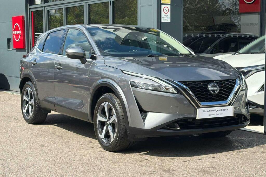Nissan Qashqai 1.3 Dig T Mhev N Connecta Suv Hybrid Xt Grey