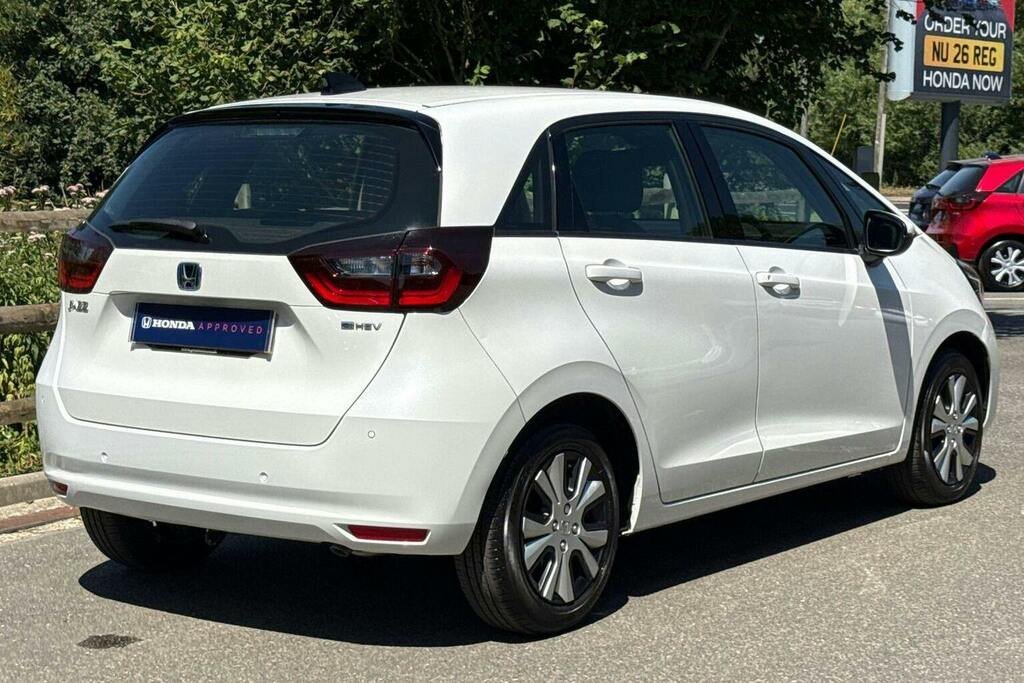 Honda Jazz 1.5 H I Mmd Sr Hatchback Hybrid Ecvt White #3