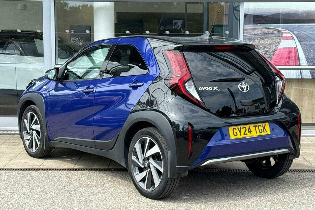 Toyota Aygo X 1.0 Vvt I Exclusive Hatchback GY24TGK Blue #4