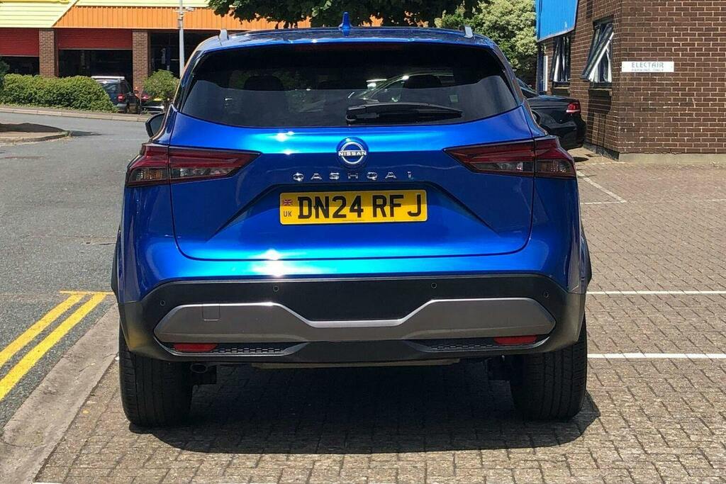 Nissan Qashqai 1.3 Dig T Mhev N Connecta Suv Hybrid Xt DN24RFJ Blue #4