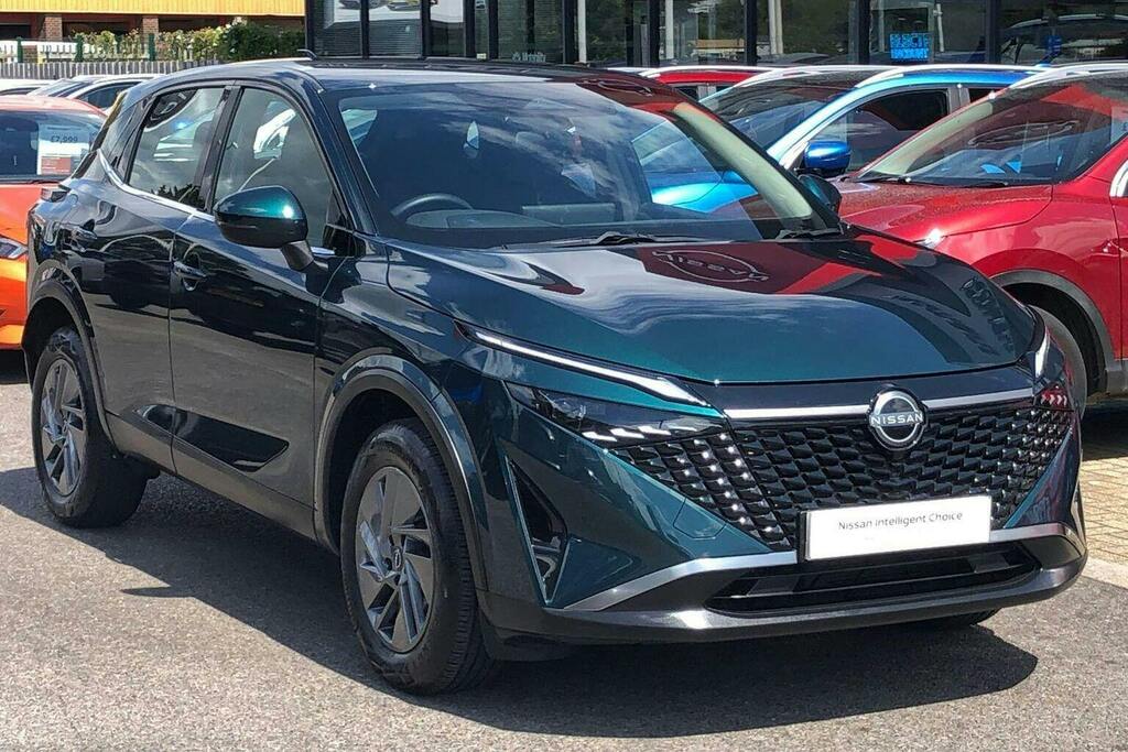 Nissan Qashqai 1.3 Dig T Mhev Acenta Premium Suv Hybri Green