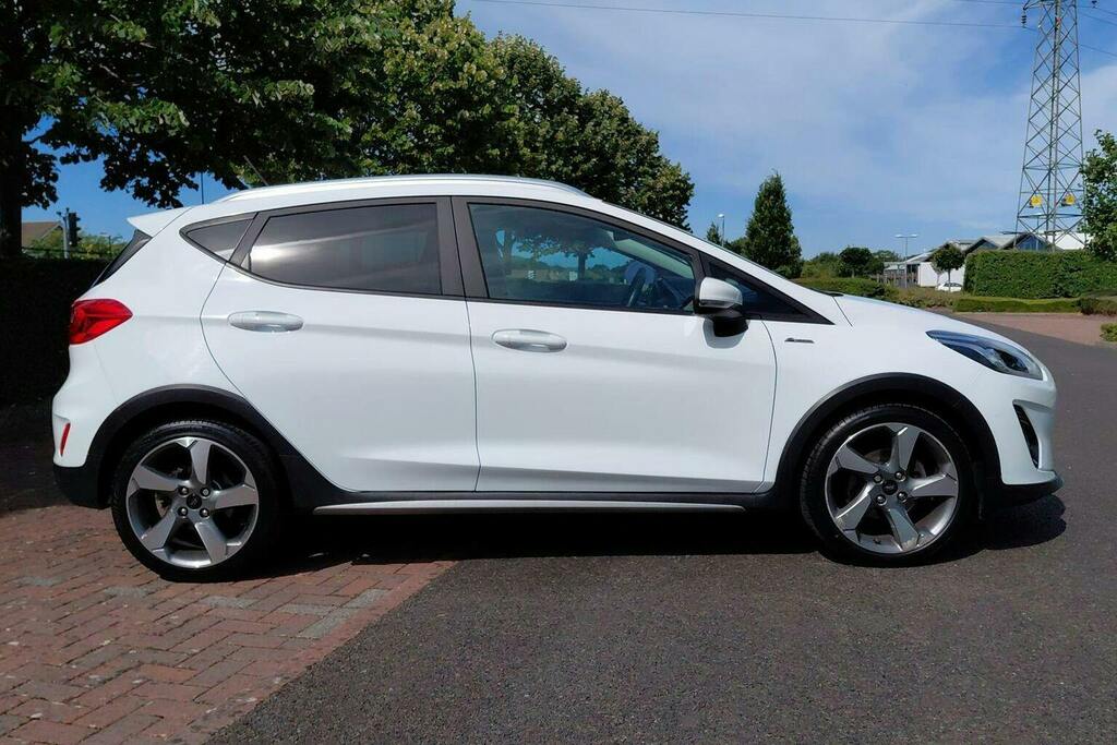 Ford Fiesta 1.0T Ecoboost Active X Hatchback GX68YTW White #2