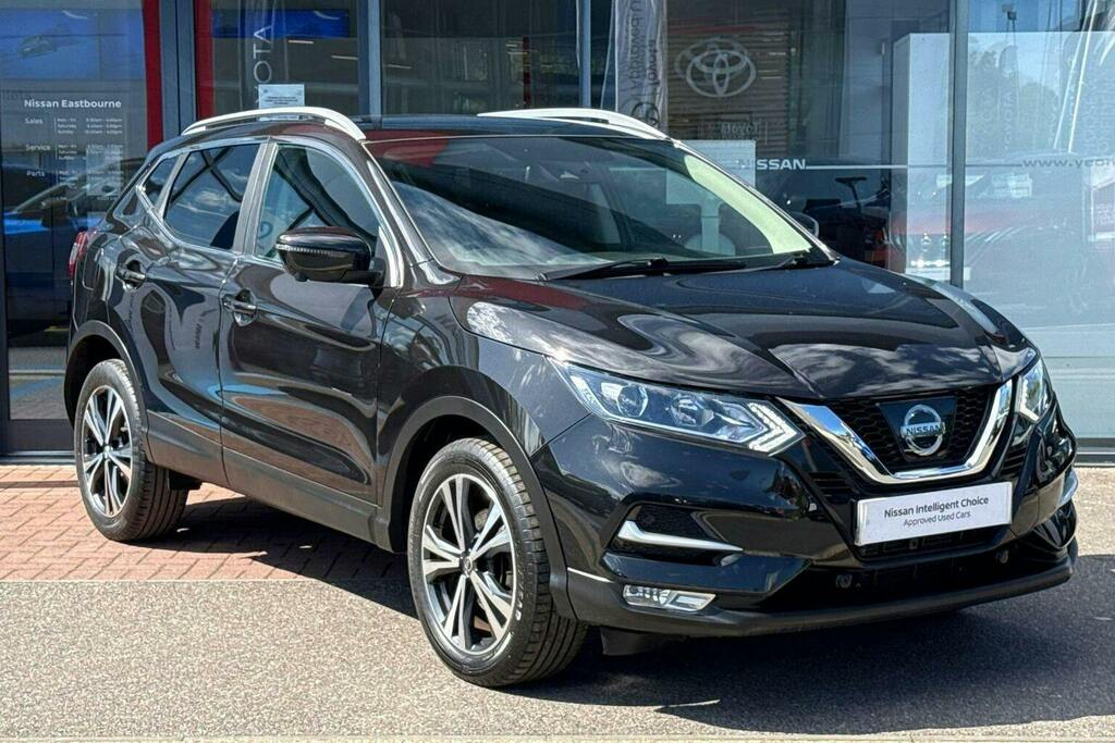 Nissan Qashqai 1.2 Dig T N Connecta Suv Xtron DL67AWO Black