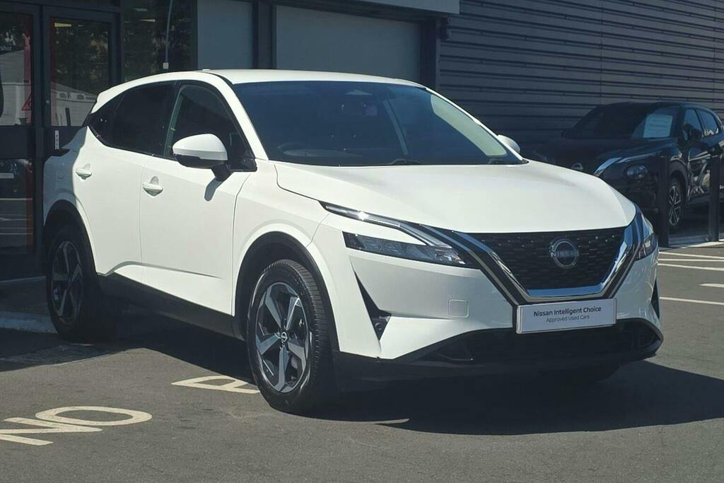 Nissan Qashqai 1.3 Dig T Mhev N Connecta Suv Hybrid Ma White
