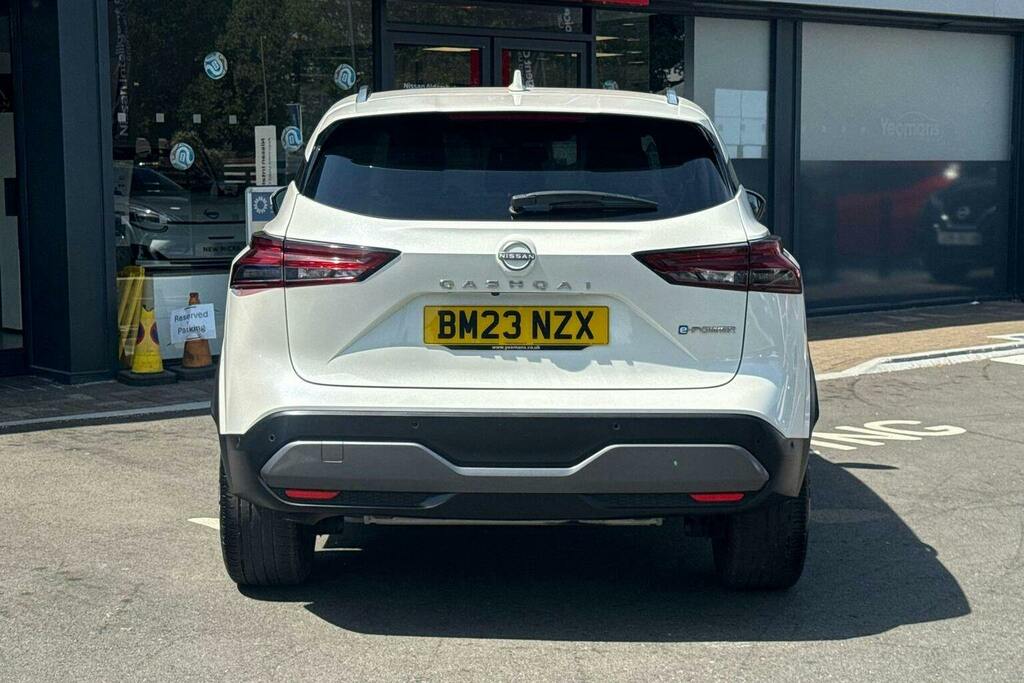 Nissan Qashqai 1.5 H E Power Tekna Suv Hybrid BM23NZX White #4