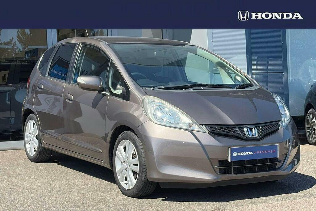 Honda Jazz 1.4 I Vtec Es Plus Hatchback Cvt Brown
