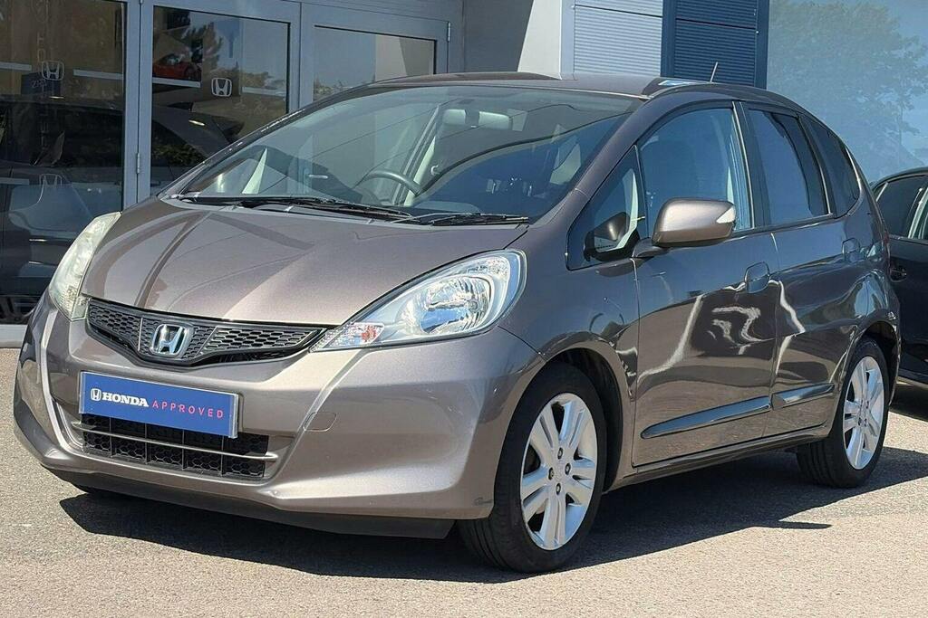 Honda Jazz 1.4 I Vtec Es Plus Hatchback Cvt Brown #6