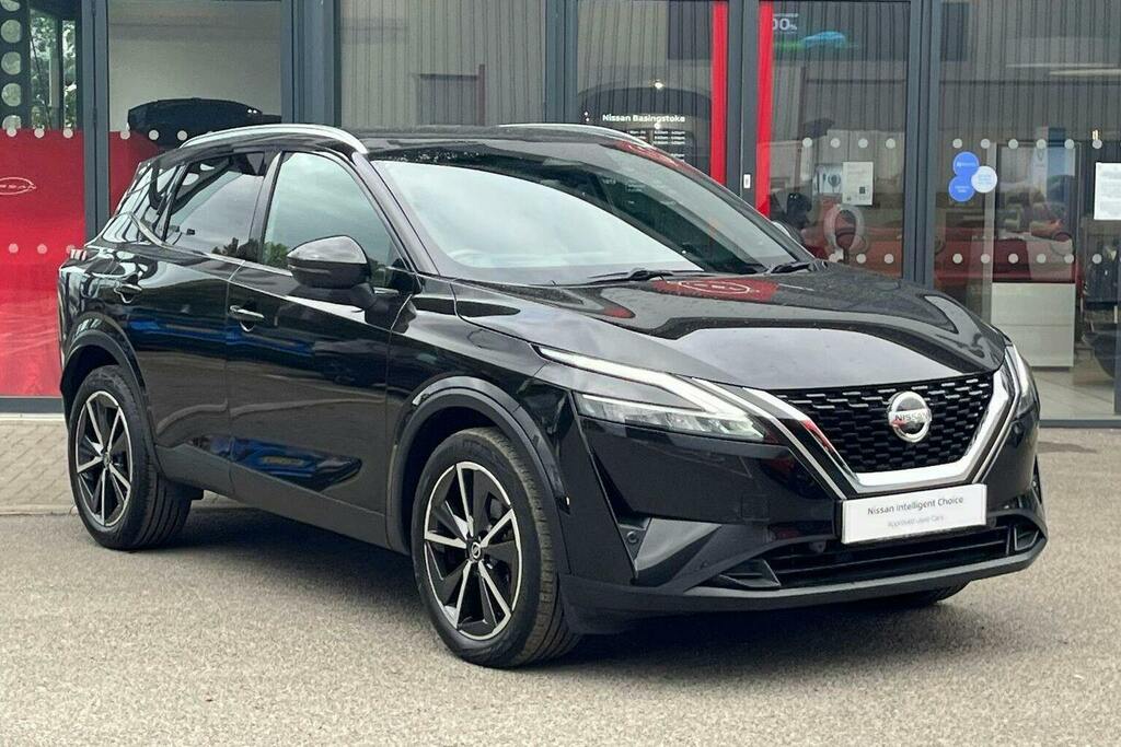 Nissan Qashqai 1.3 Dig T Mhev Tekna Suv Hybrid Black