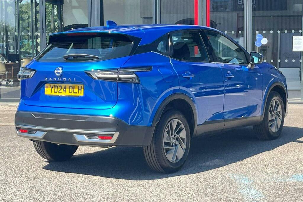 Nissan Qashqai 1.3 Dig T Mhev Acenta Premium Suv Hybri Blue #3